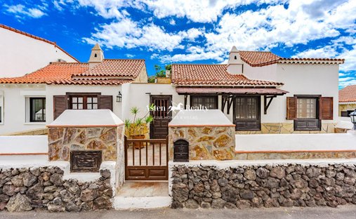 Bungalow in San Miguel de Abona, Canary Islands, Spain 1
