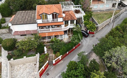 House in Novi Vinodolski, Primorje-Gorski Kotar County, Croatia 1
