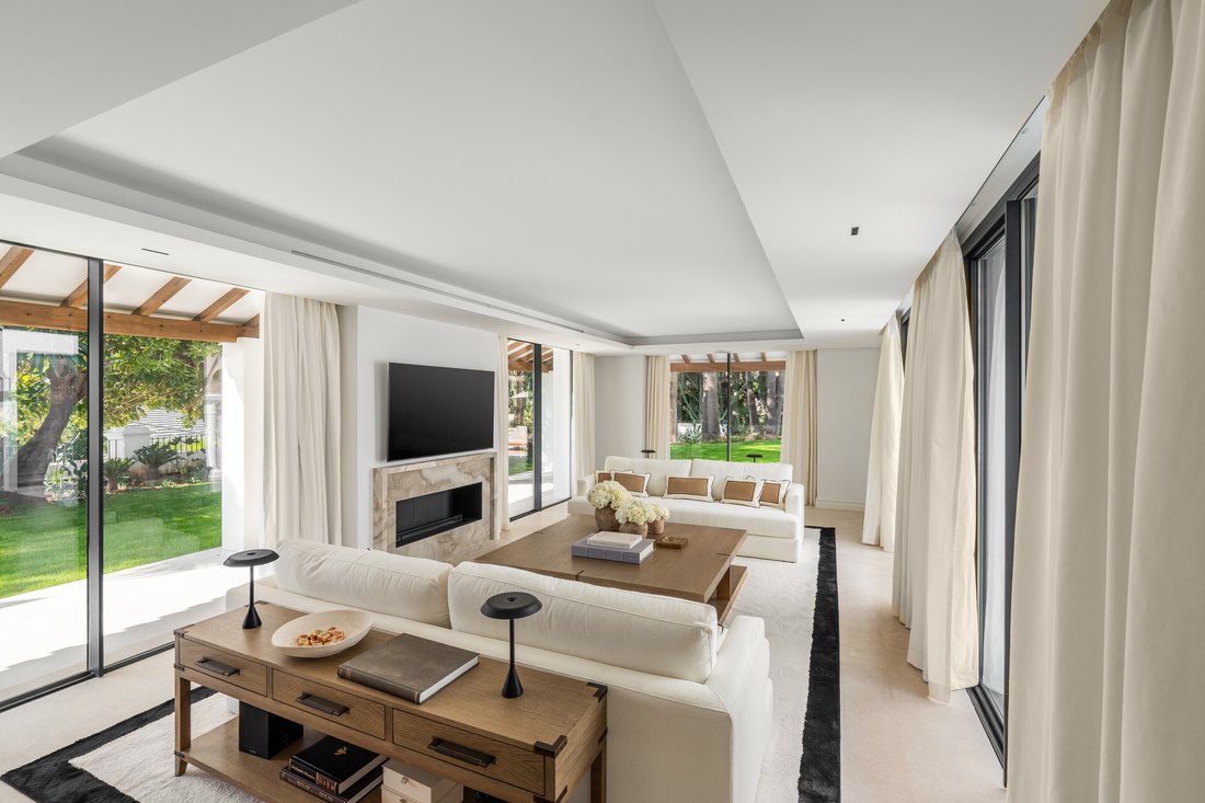 Villa in Nueva Andalucia, Marbella, Spain 3 - 15290314
