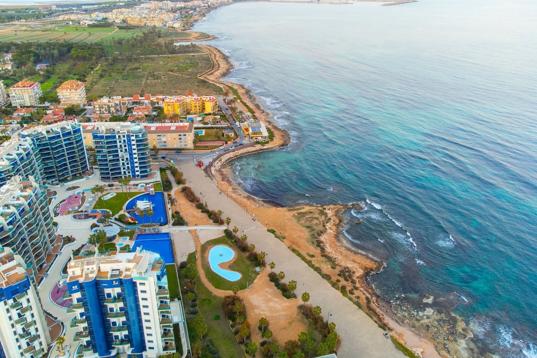 Apartment in Torrevieja, Valencian Community, Spain 1 - 15289668