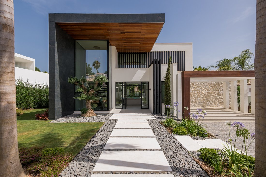 Villa in Nueva Andalucia, Marbella, Spain 2 - 15290317
