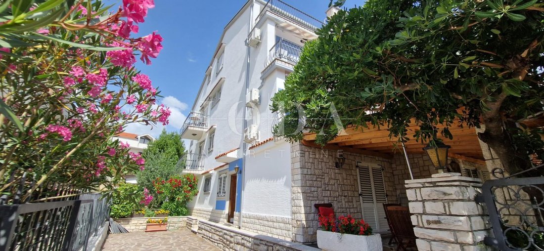House in Grad Crikvenica, Primorje-Gorski Kotar County, Croatia 1 - 13569337