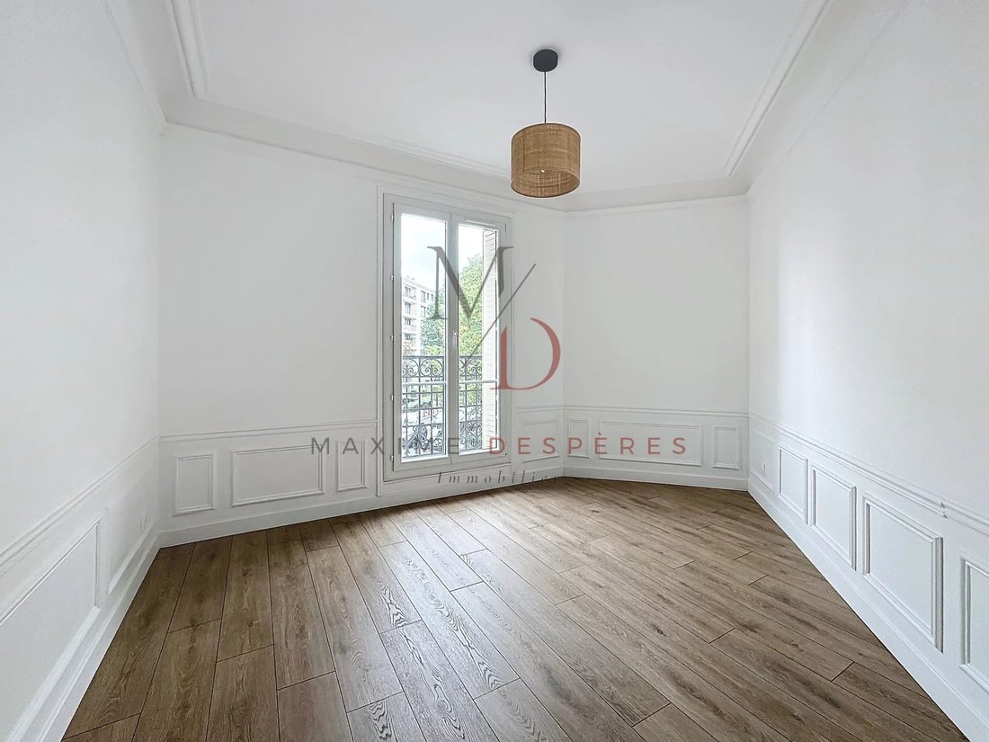 Apartment in Hôtel de Ville-Planchette, Levallois-Perret, France 4 - 15289335