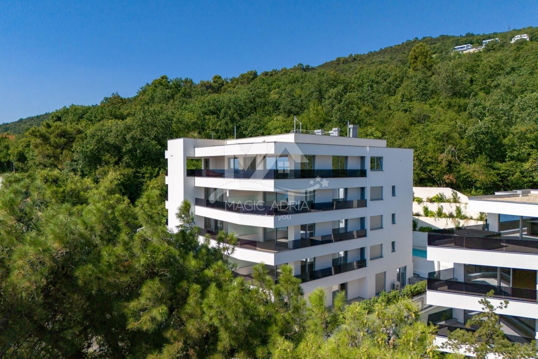 Apartment in Grad Opatija, Primorje-Gorski Kotar County, Croatia 4 - 15102752