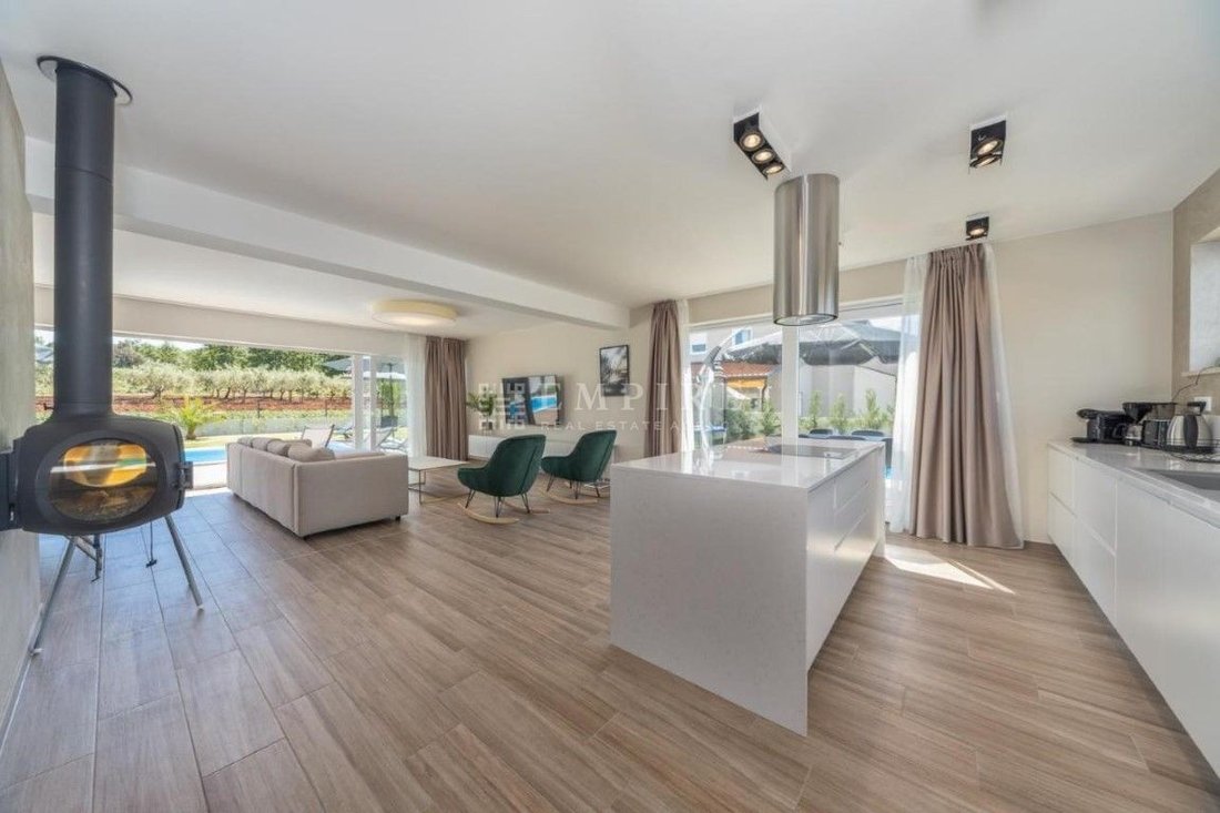 House in Porec, Istria County, Croatia 3 - 13537559