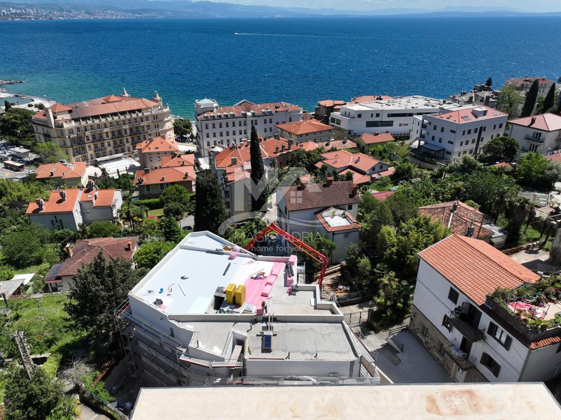 Apartment in Grad Opatija, Primorje-Gorski Kotar County, Croatia 1 - 15102713