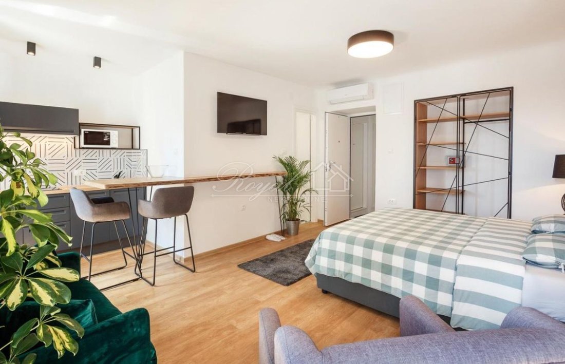 Apartment in Mjesni odbor Luka, Grad Rijeka, Primorje-Gorski Kotar County 2 - 15275079