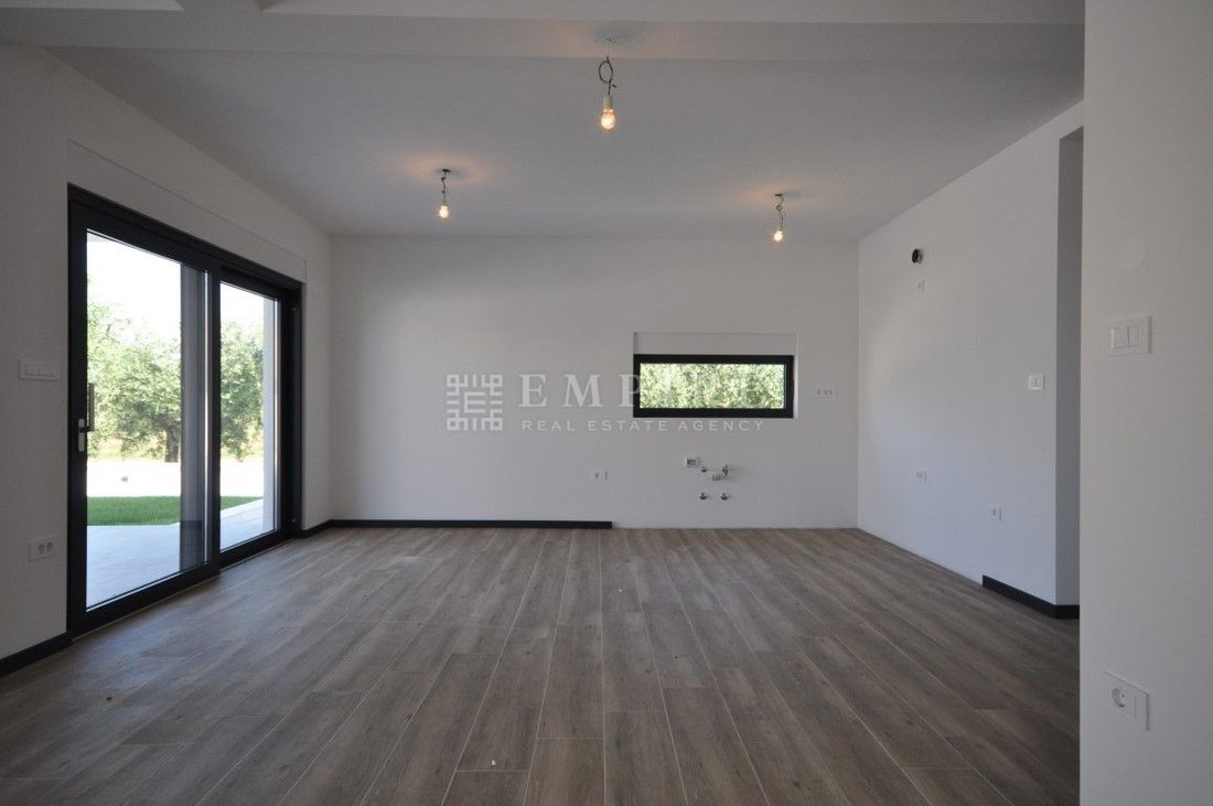 House in Porec, Istria County, Croatia 5 - 14642509