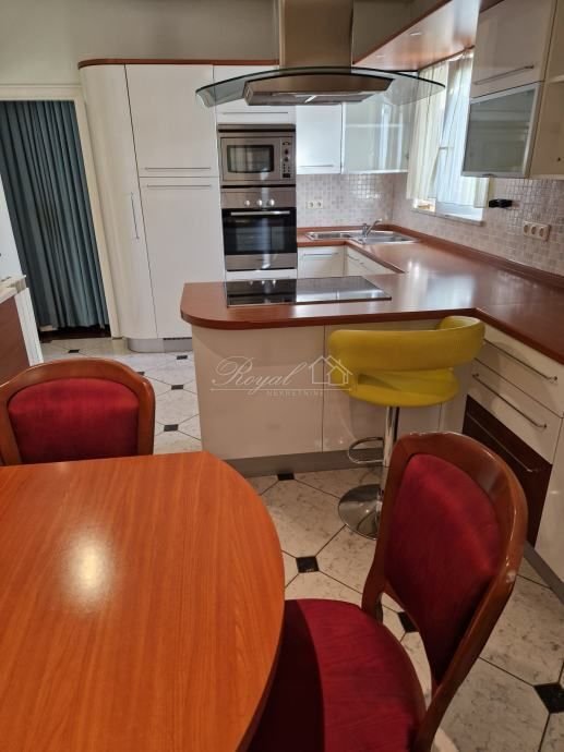 House in Grad Opatija, Primorje-Gorski Kotar County, Croatia 4 - 15211411
