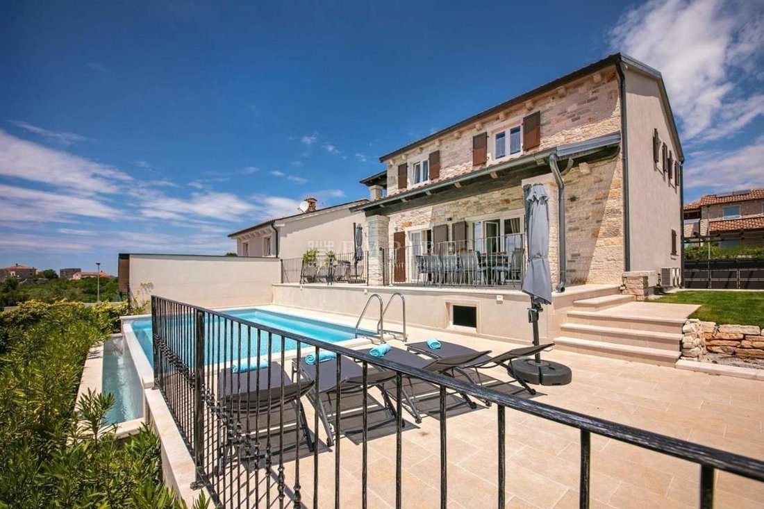 House in Porec, Istria County, Croatia 1 - 13538361