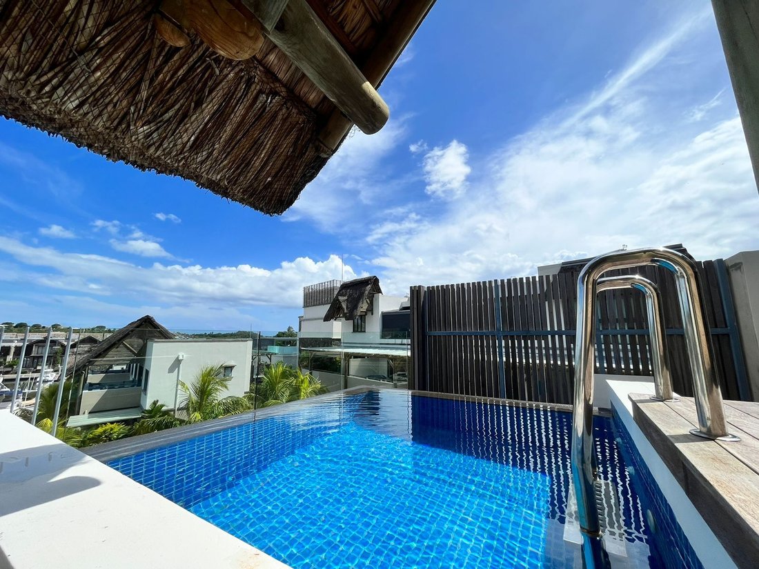 Apartment in Grande Riviere Noire, Rivière Noire District, Mauritius 2 - 15290823