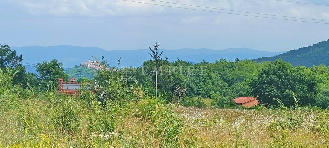 Land in Opcina Motovun, Istria County, Croatia 1 - 15102773