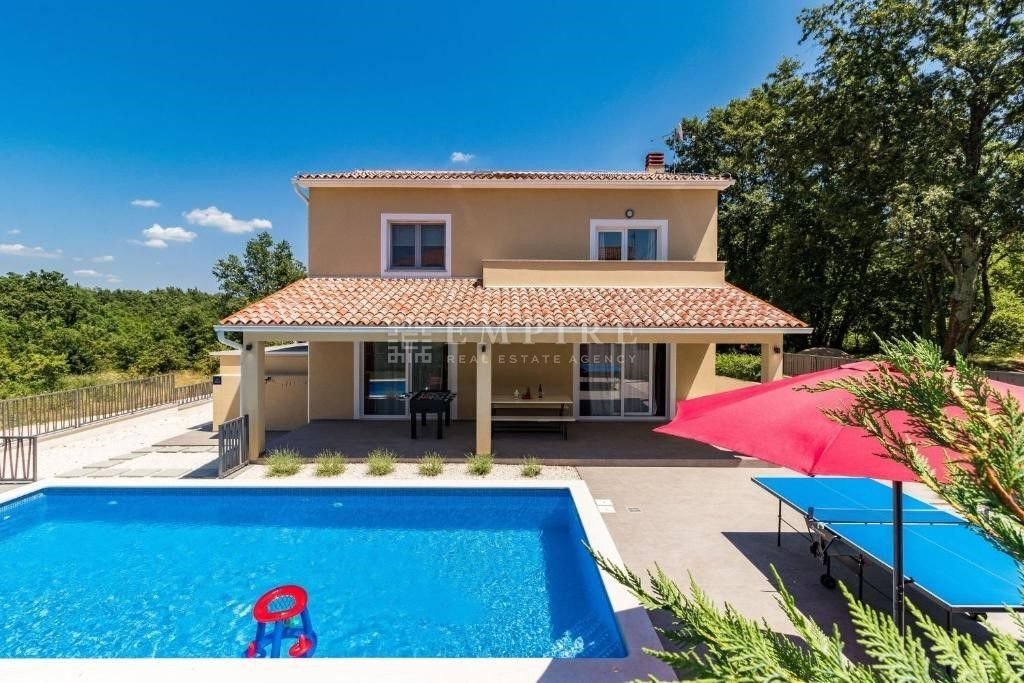 House in Svetvincenat, Istria County, Croatia 1 - 13537436