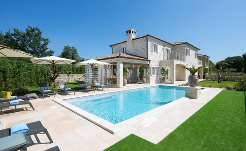 House in Kanfanar, Istria County, Croatia 1