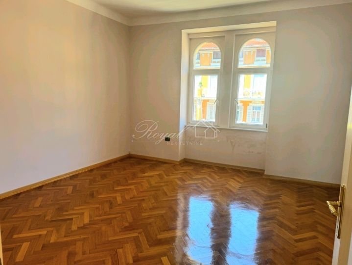 Apartment in Grad Opatija, Primorje-Gorski Kotar County, Croatia 4 - 15227084