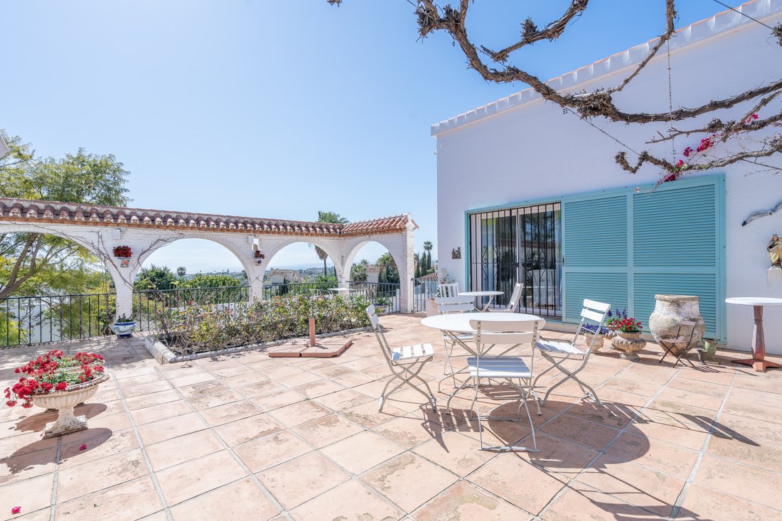 Villa in Estepona, Andalusia, Spain 5 - 15290131