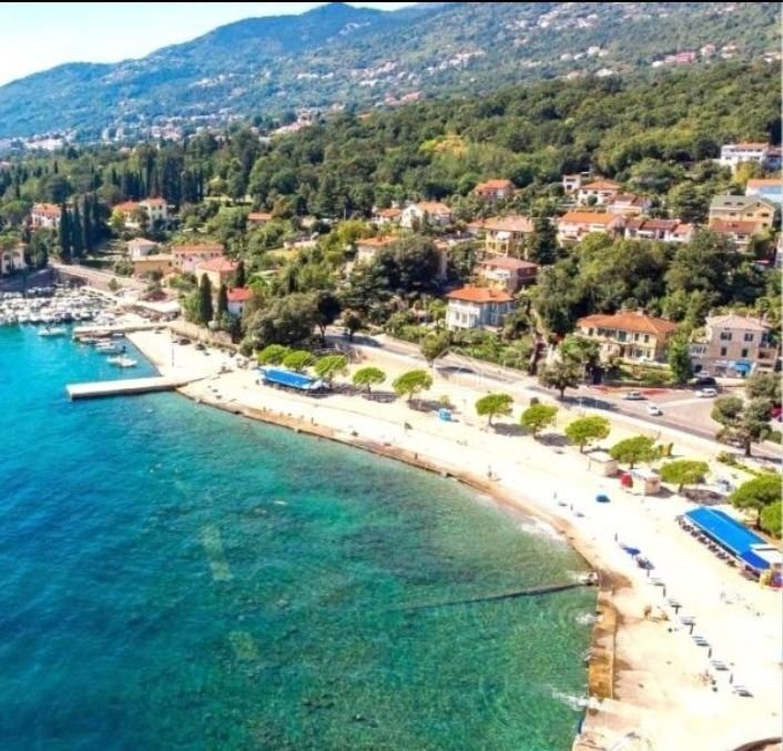 Terreno en Opcina Lovran, Primorje-Gorski, Croacia 1 - 13802434