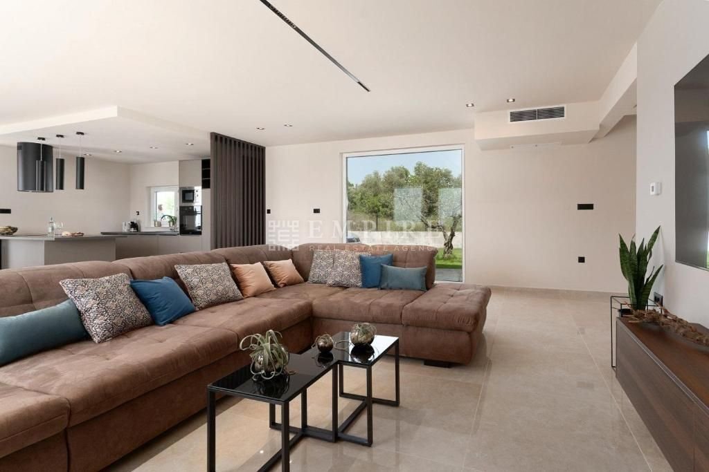 House in Porec, Istria County, Croatia 2 - 13538238