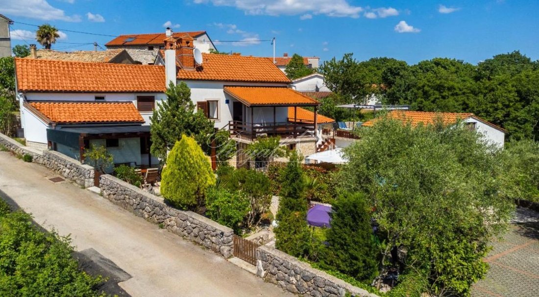 House in Vrbnik, Primorje-Gorski Kotar County, Croatia 4 - 14585735