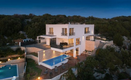 House in Okrug Donji, Split-Dalmatia County, Croatia 1
