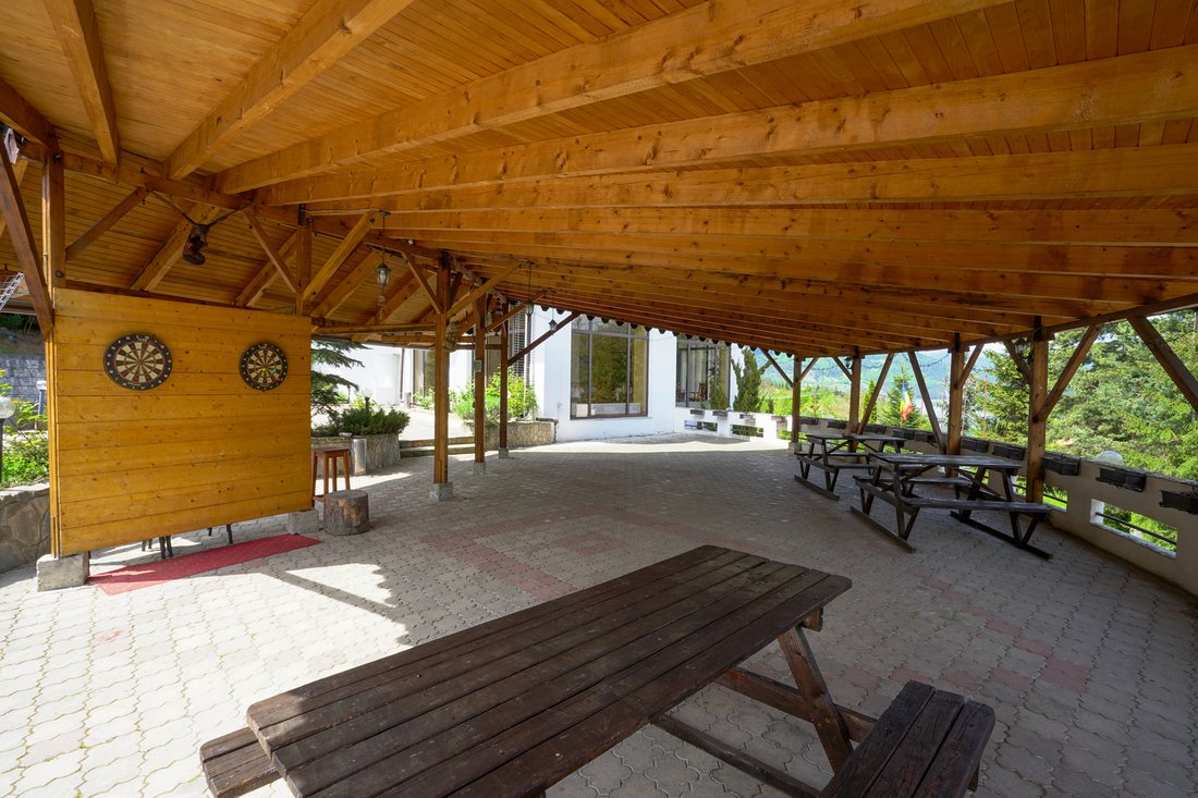 Grozăvești, Neamț County, Romania 4 - 14236376