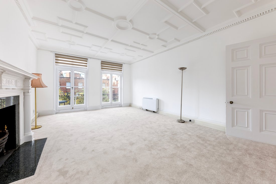 Apartment in Ebury, Westminster, England 1 - 15291366