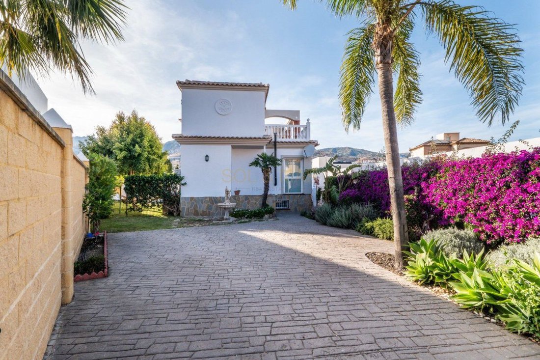 Villa in La Capellania, Benalmadena, Andalusia 3 - 15293361