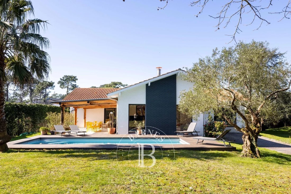 House in Anglet, Nouvelle-Aquitaine, France 2 - 15292175
