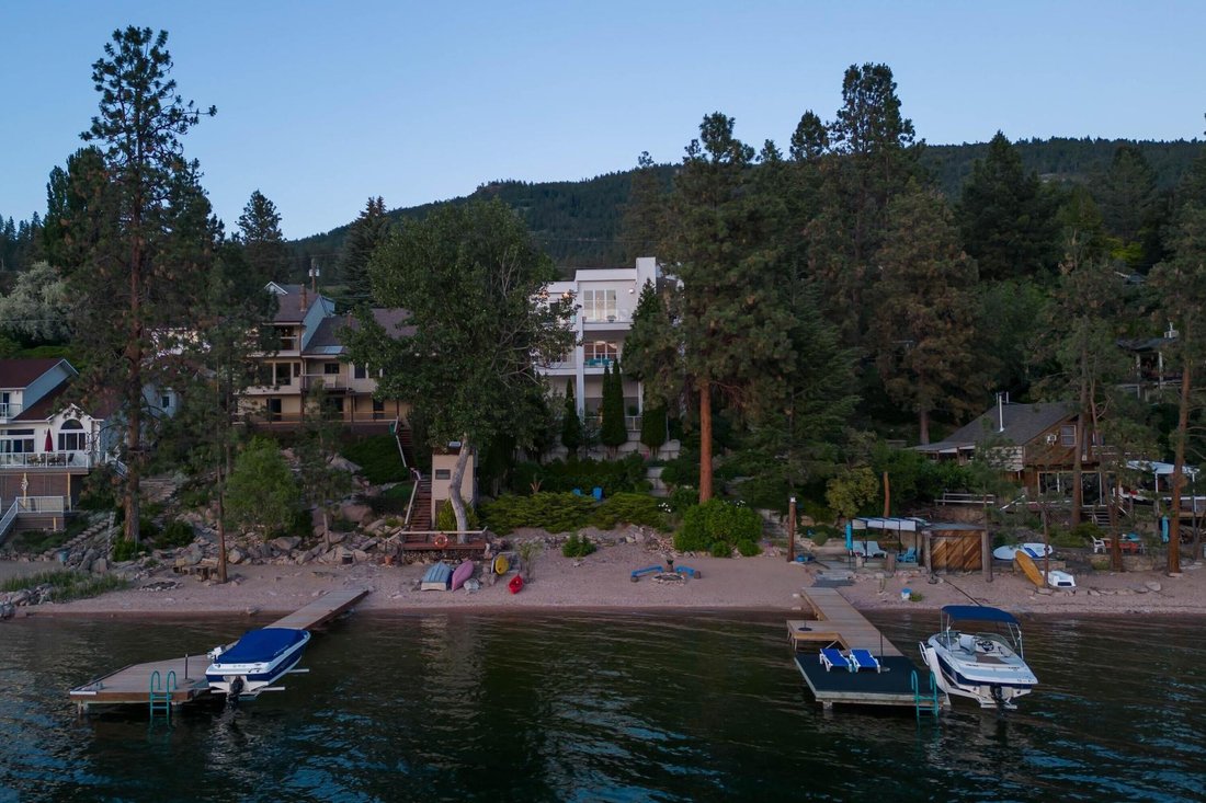 House in Lake Country, British Columbia, Canada 1 - 14641751