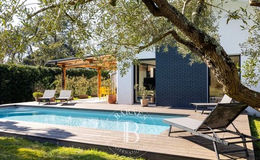 House in Anglet, Nouvelle-Aquitaine, France 1