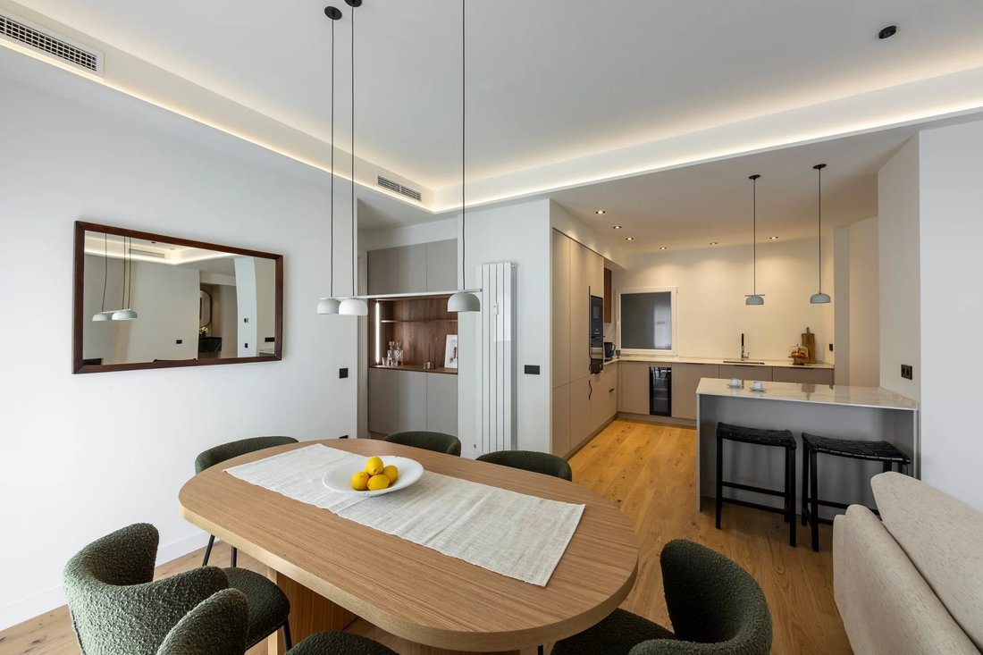 Apartment in Chamberí, Community of Madrid, Spain 4 - 15233981