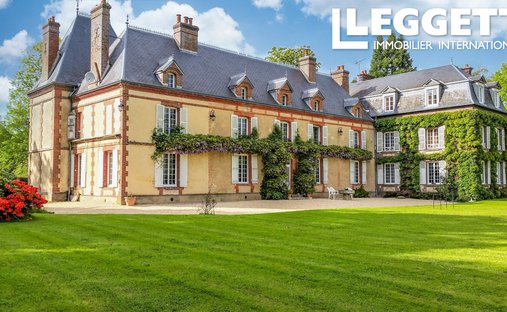 Saint Antonin De Sommaire Castle