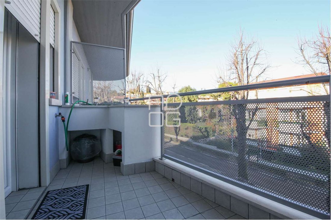 Apartment in Desenzano Centro, Desenzano del Garda, Lombardy 4 - 15293208