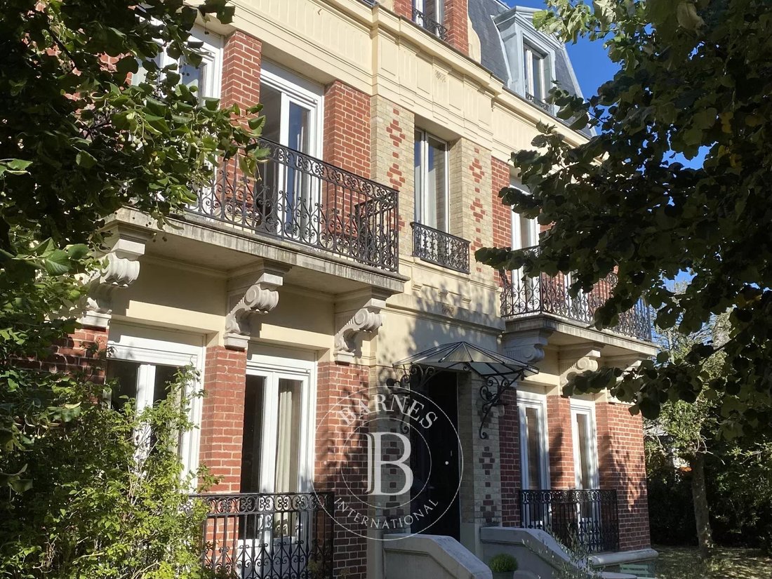 House in Sonchamp, Ile-de-France, France 1 - 15228980