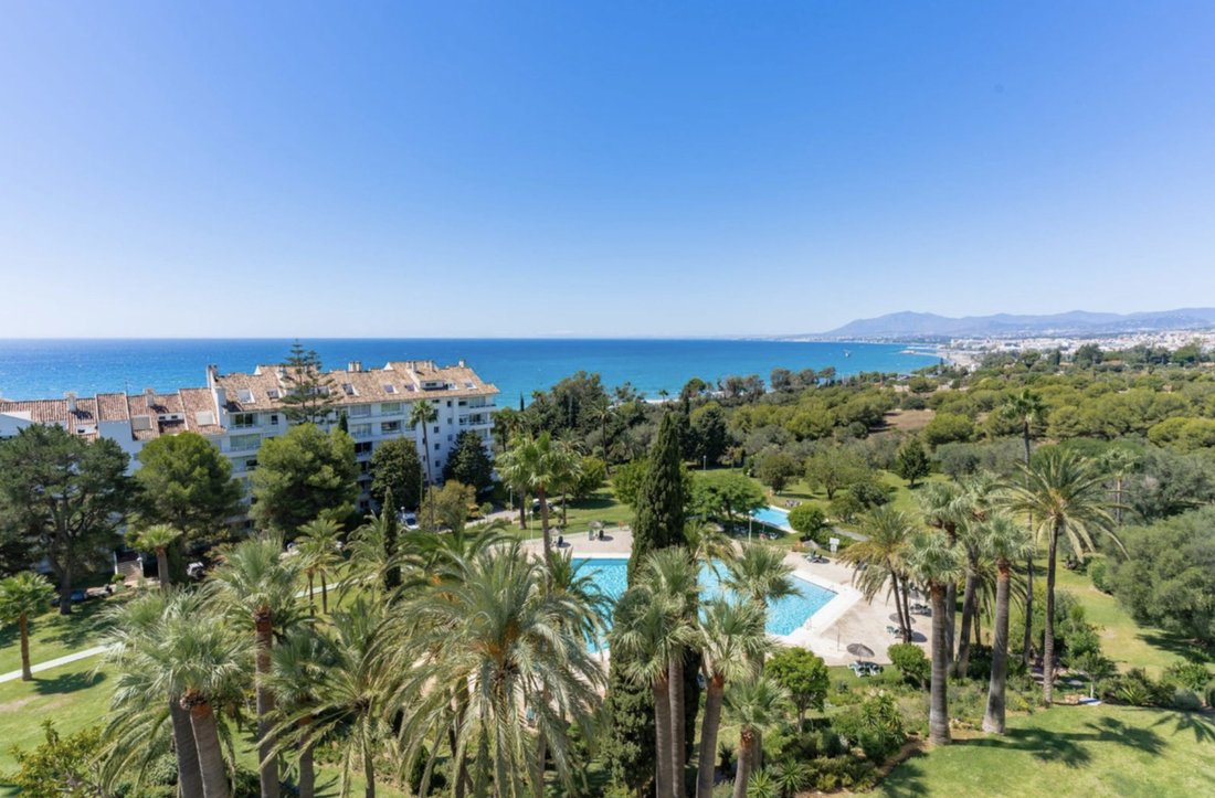 Apartment in Rio Real, Marbella, Andalusia 1 - 15293167