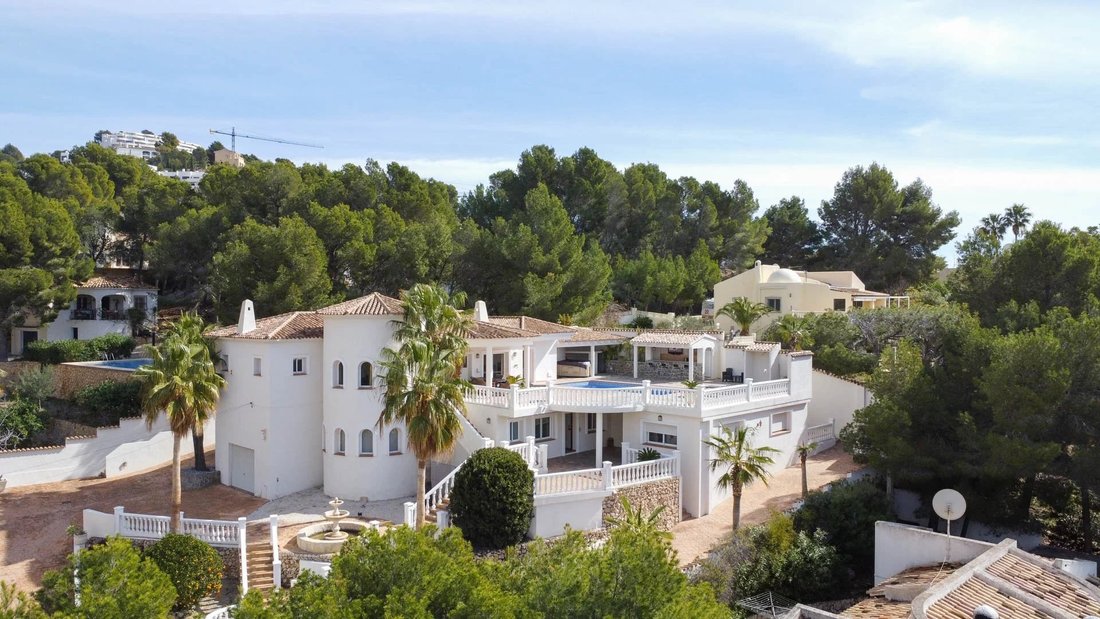 Villa in Altea, Valencian Community, Spain 1 - 15293340