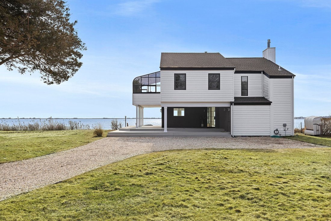 House Hampton Bays In Hampton Bays, New York, United States For Sale ...