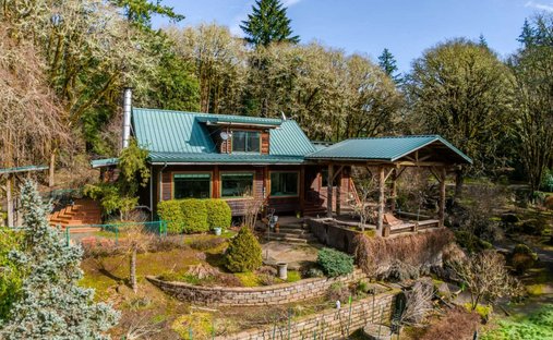 House in Forest Grove, Oregon, United States 1