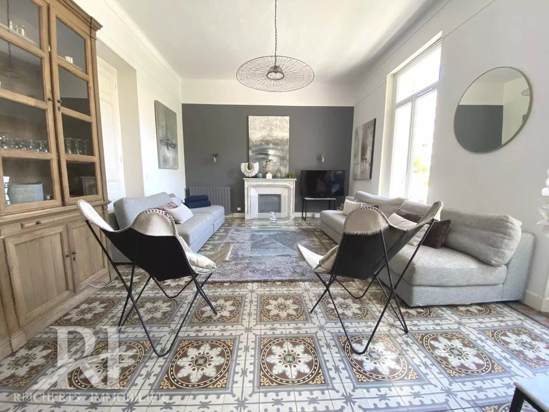 Villa in Vallergues, Cannes, France 1 - 14547375