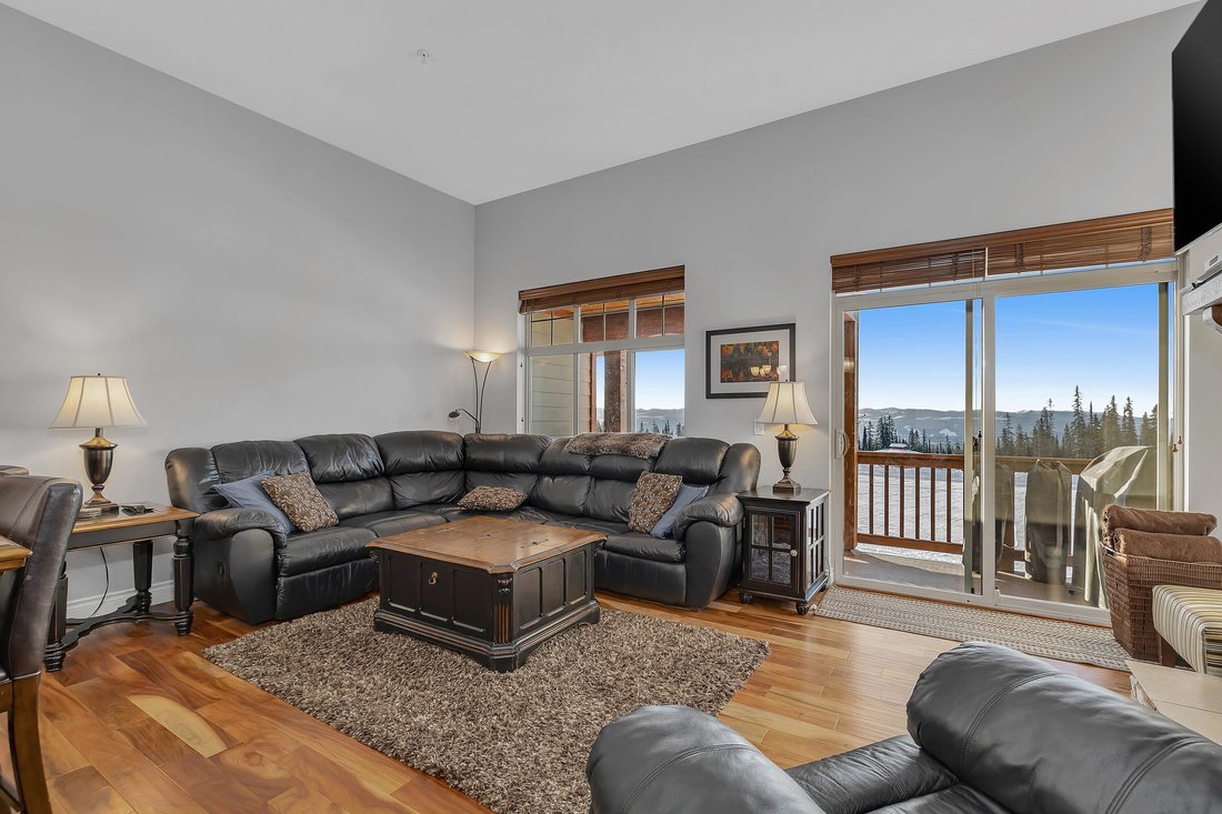 Townhouse in Beaverdell, British Columbia, Canada 3 - 15294061