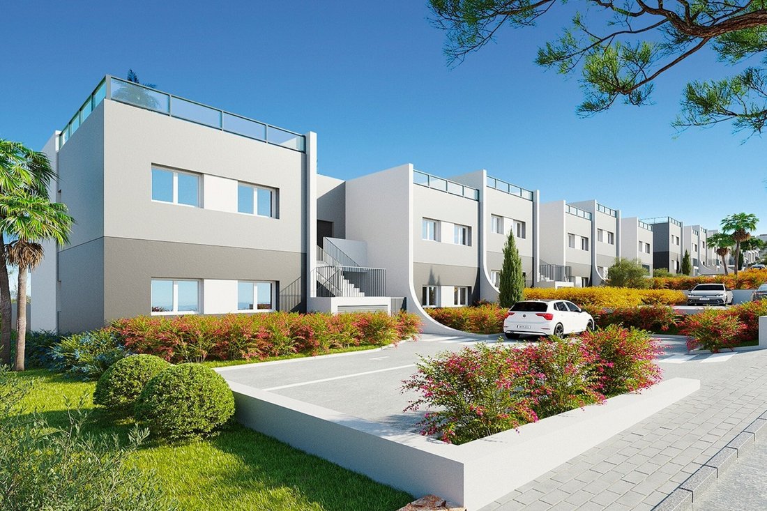 Villa in Finestrat, Valencian Community, Spain 3 - 15295407