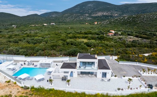 Casa in Argostoli, Peloponnese, Western Greece and the Ionian, Grecia 1