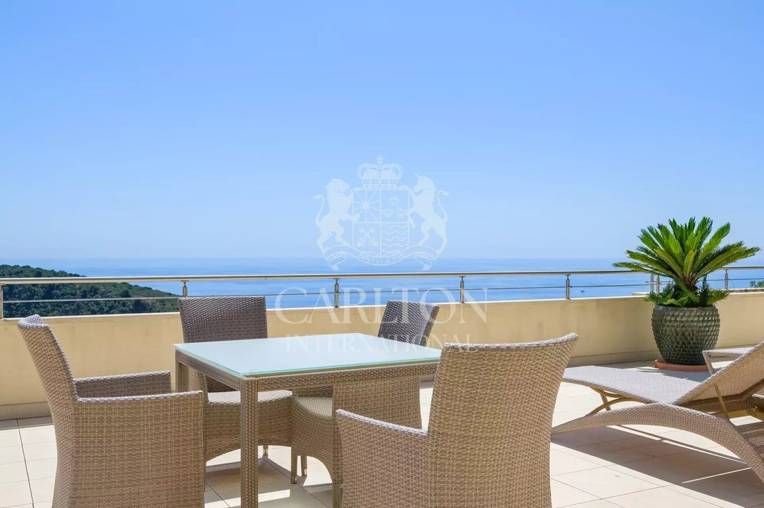 Villa in Èze, Provence-Alpes-Côte d'Azur, France 2 - 15295592