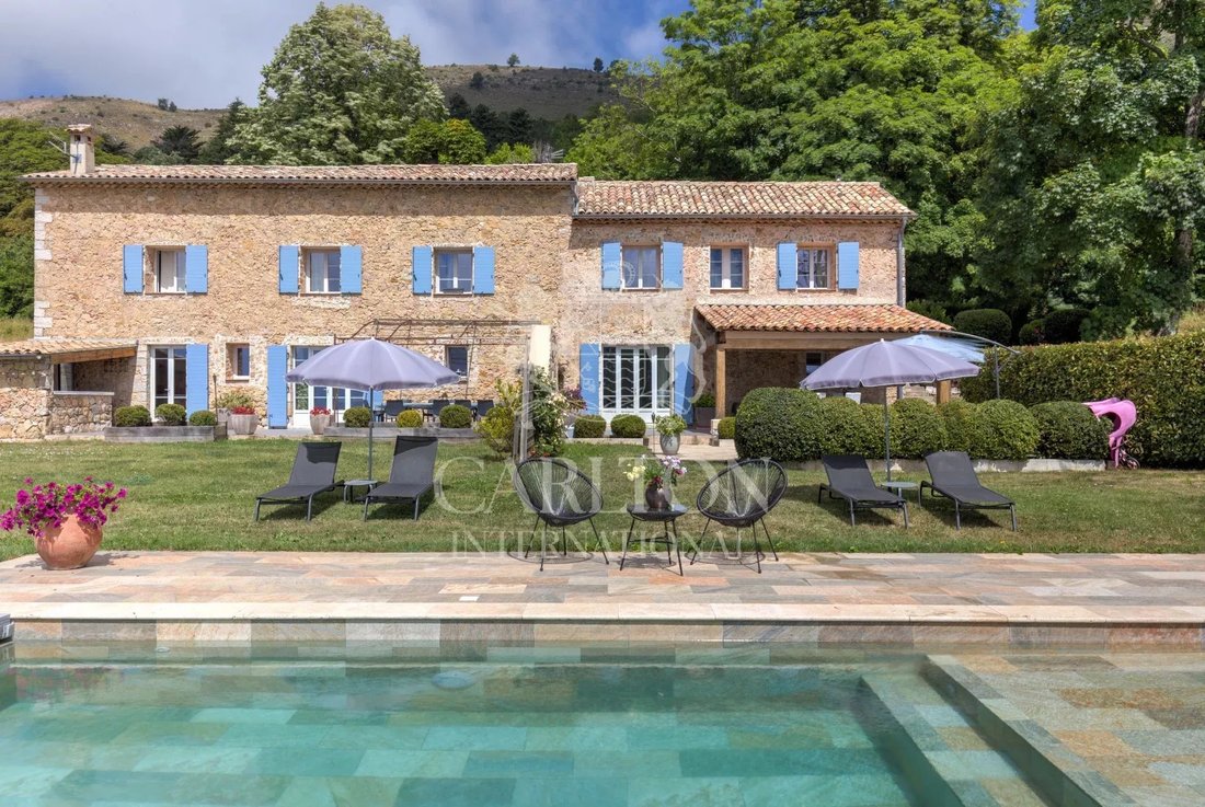 House in Tourrettes-sur-Loup, Provence-Alpes-Côte d'Azur, France 1 - 12157193