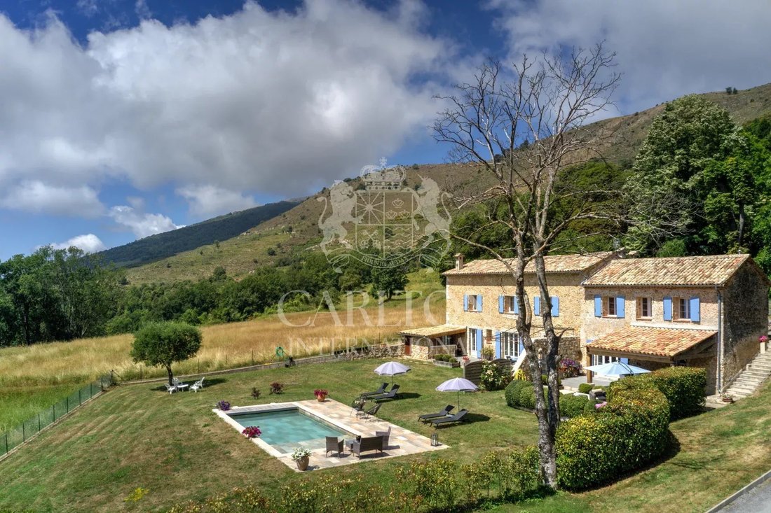 House in Tourrettes-sur-Loup, Provence-Alpes-Côte d'Azur, France 3 - 12157193
