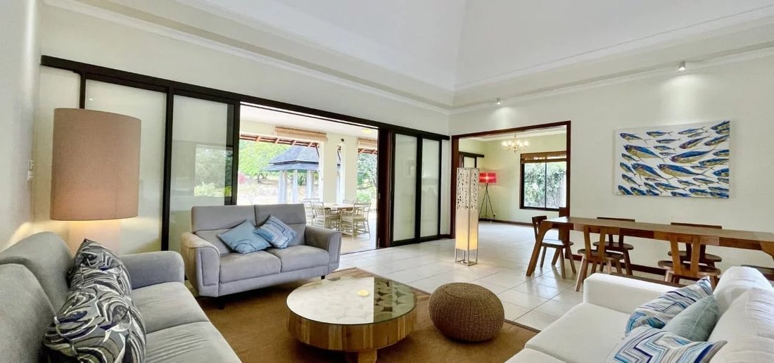 Villa in Tamarin, Rivière Noire District, Mauritius 5 - 15295947