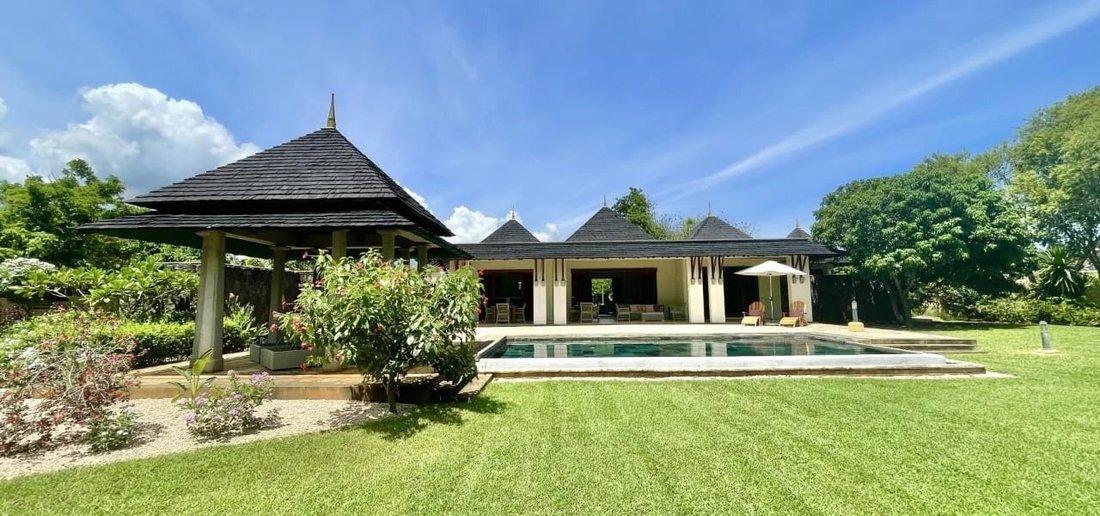 Villa in Tamarin, Rivière Noire District, Mauritius 2 - 15295947