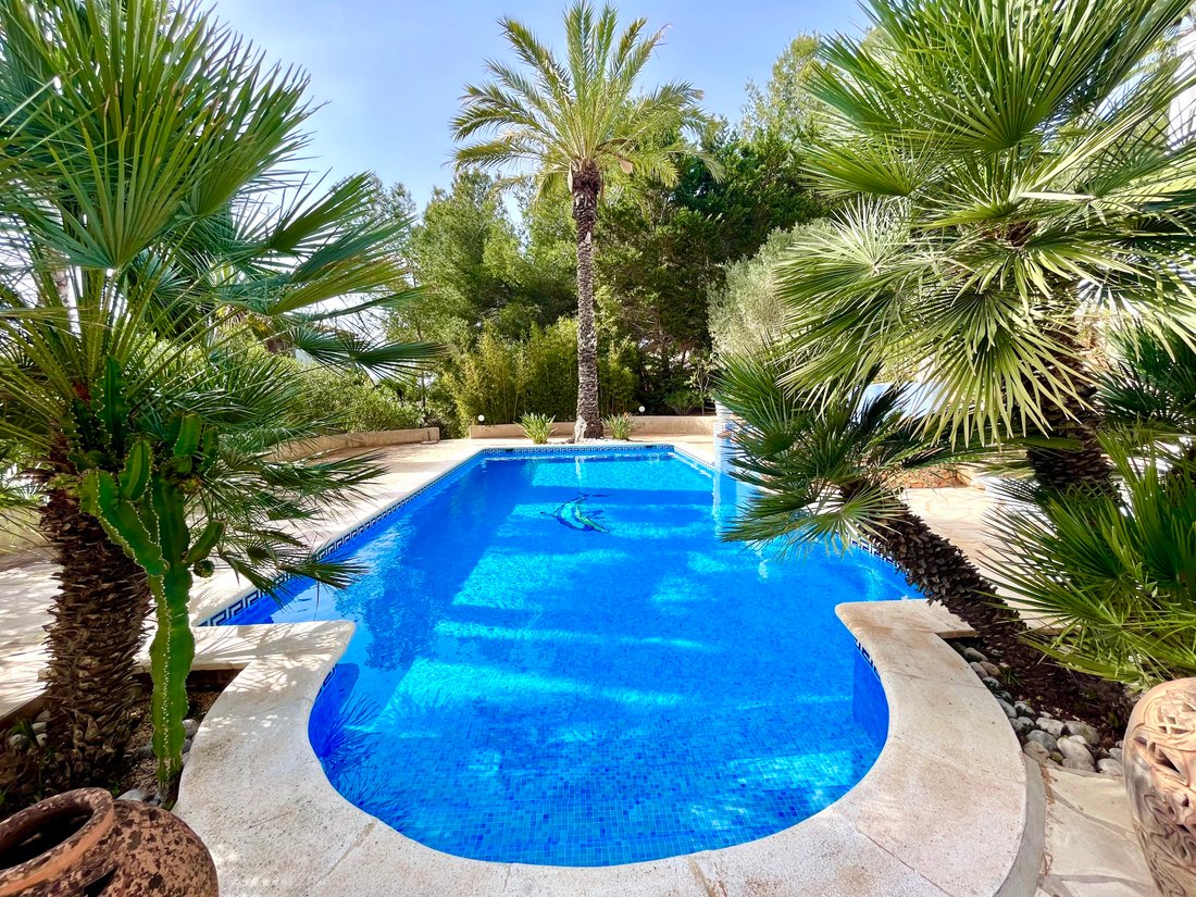 Villa in Santa Eulària des Riu, Balearische Inseln, Spanien 2 - 15295902