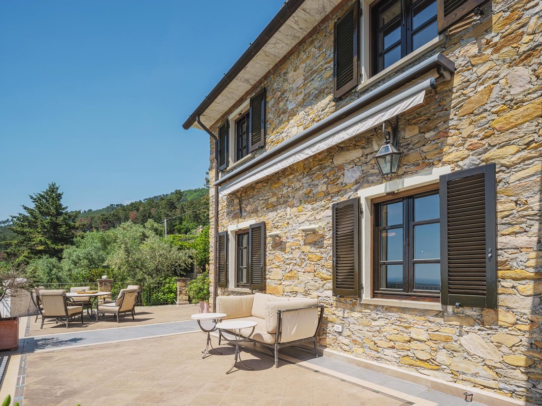 Villa in Seravezza, Tuscany, Italy 2 - 15295924