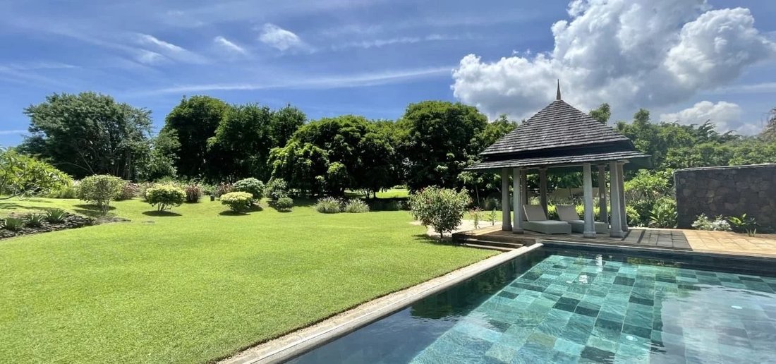 Villa in Tamarin, Rivière Noire District, Mauritius 4 - 15295947